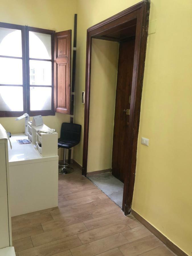 La Casa Di Fafa Bed & Breakfast Napels